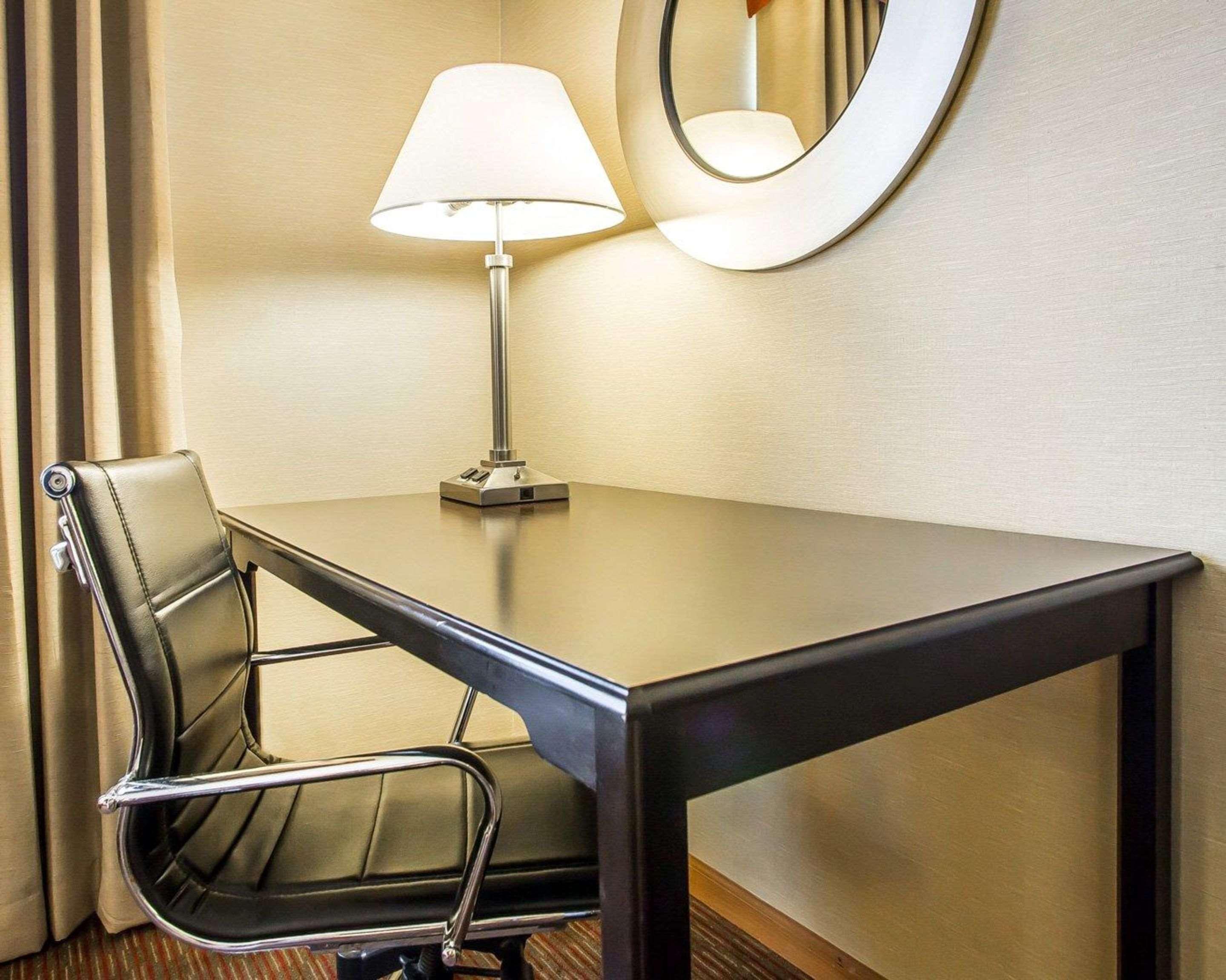 Quality Inn Greenville North Buitenkant foto