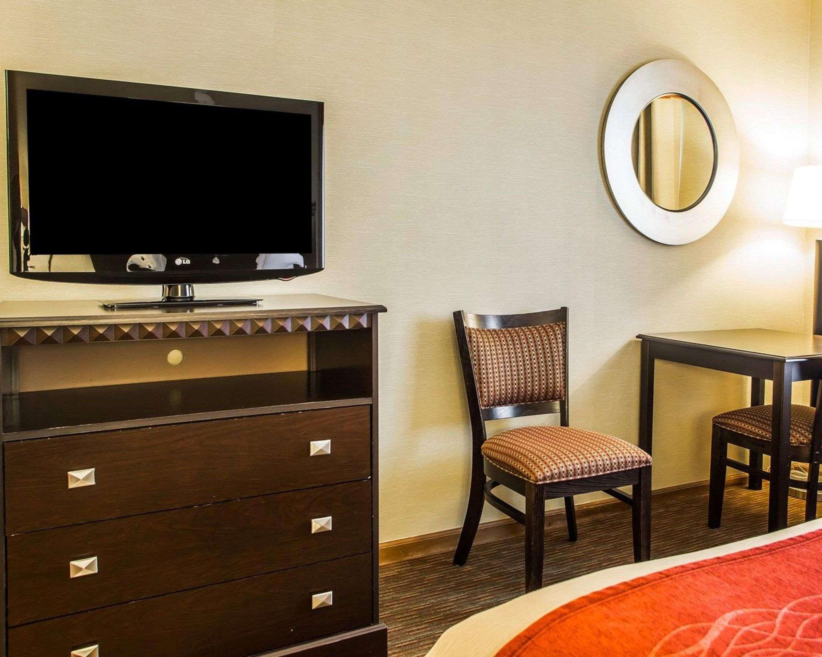 Quality Inn Greenville North Buitenkant foto
