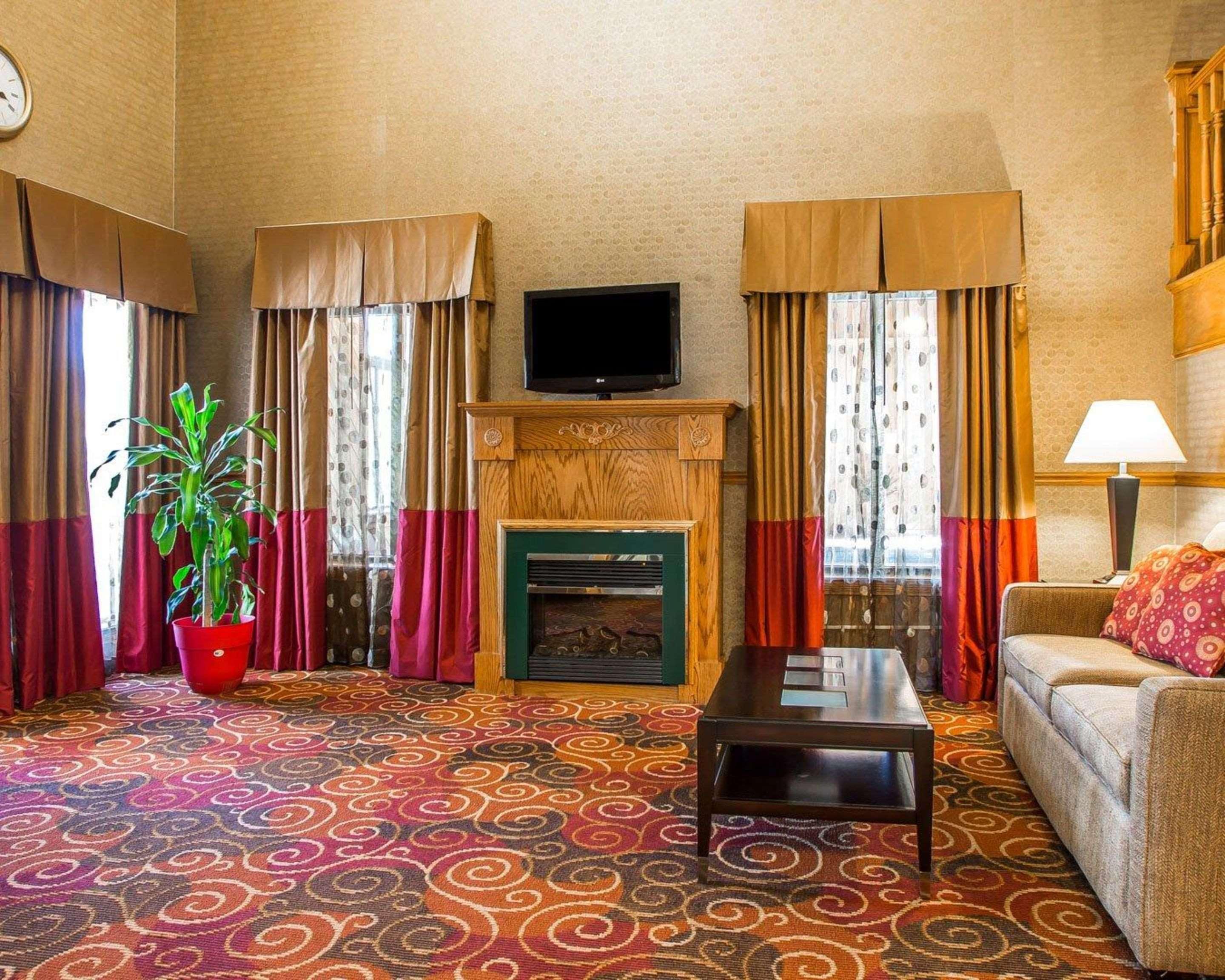 Quality Inn Greenville North Buitenkant foto