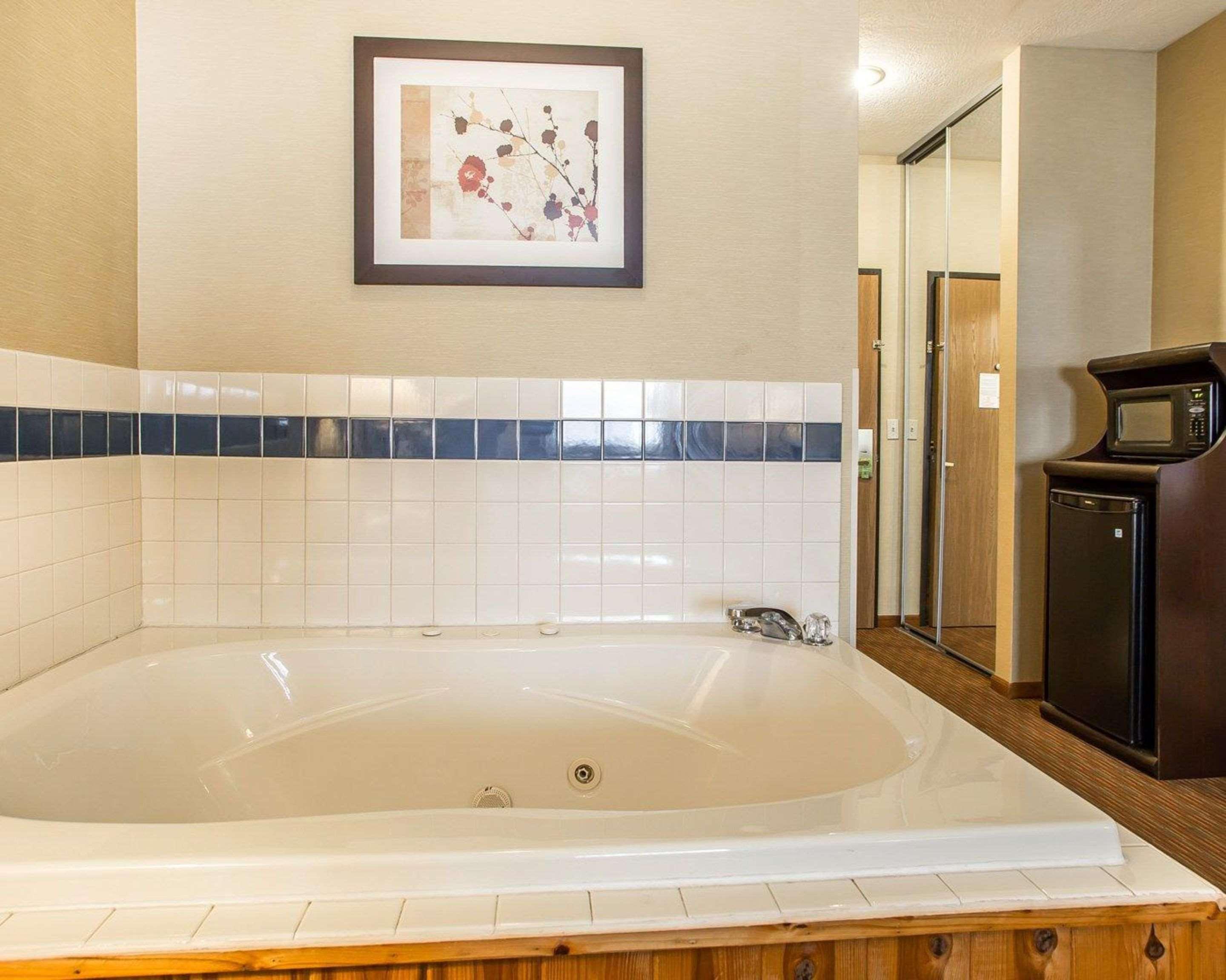 Quality Inn Greenville North Buitenkant foto